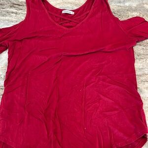 Size XL womens off shoulder tee shirt